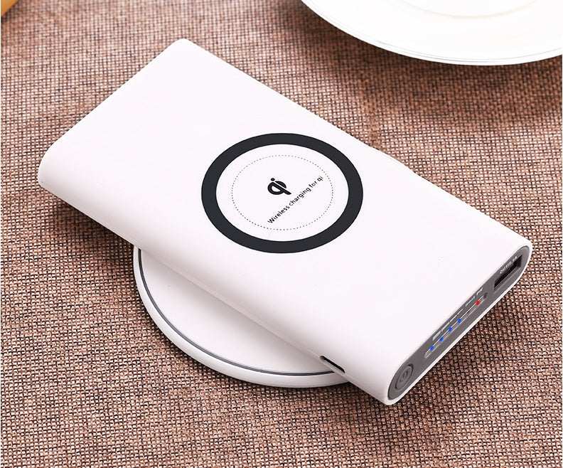 3-in-1 Wireless Power Bank 10000mAh — Qi Wireless Charging with USB Output