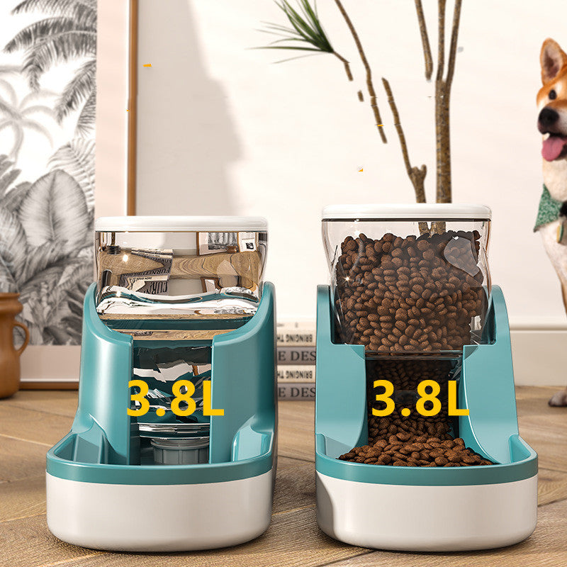 Automatic pet feeder and water dispenser 3.8L in blue — lifestyle shot with pet food
