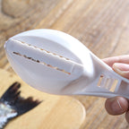 Fish Scale Scraper with Cover — Food-Grade AS/ABS Kitchen Scaler 3 Colours